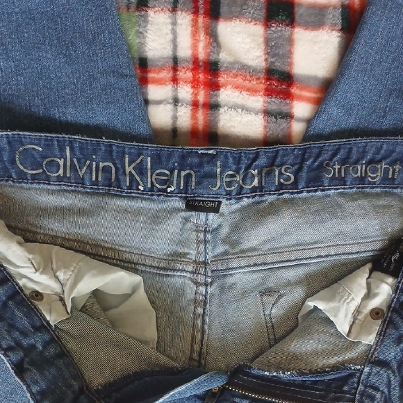 Calvin Klein Straight Blue Jeans - Picture 4 of 5